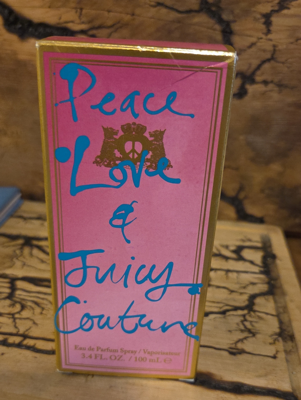 Juicy Couture Peace.Love & JUICY NIB